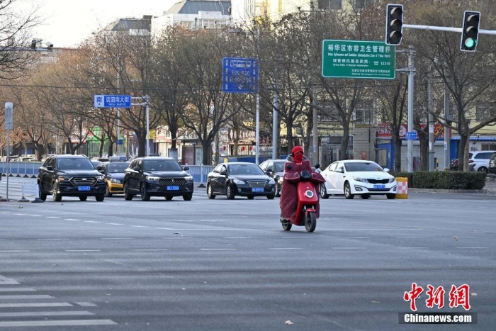 直擊全員核酸檢測(cè)首日的石家莊：城市按下“暫停”鍵 全力防控疫情