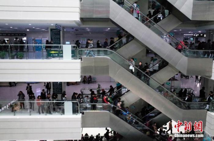資料圖：某醫(yī)院門診樓。 <a target='_blank' href='http://www.chinanews.com/'>中新社</a>記者 殷立勤 攝 