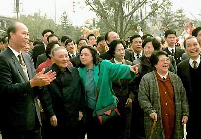 1992年，鄧小平南巡講話。.jpg