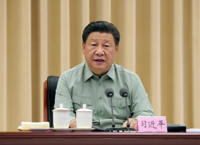 2021年9月15日，習(xí)近平到駐陜西部隊(duì)某基地視察調(diào)研。習(xí)近平在聽(tīng)取基地工作匯報(bào)后發(fā)表重要講話。.jpg