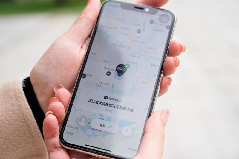 如何找到最近換電站？杭州白領圖解換換智能換電“三步換電”步驟