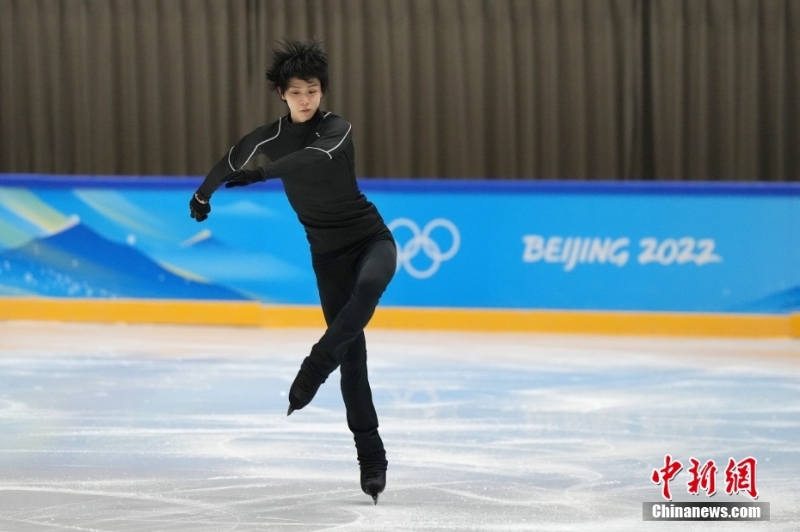 日本花滑名將羽生結弦亮相首都體育館