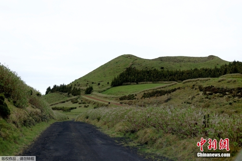 葡萄牙火山島有噴發(fā)前兆 11天地震2萬(wàn)多次