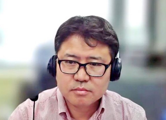 韓國(guó)學(xué)者