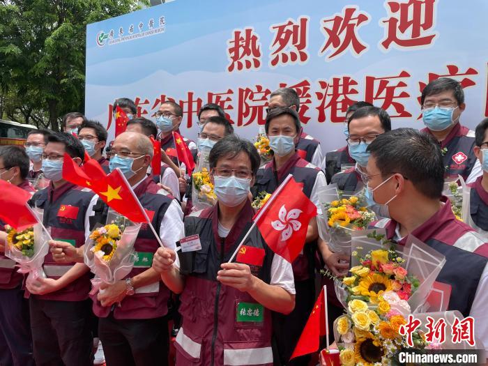 援港醫(yī)療專家張忠德：希望通過(guò)香港推動(dòng)中醫(yī)藥走向世界