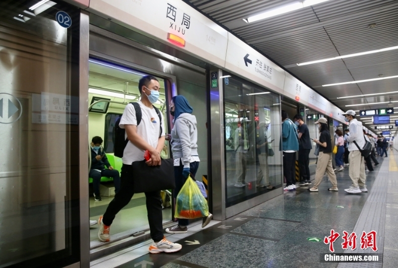 北京朝陽、豐臺(tái)除部分封管控區(qū)外恢復(fù)公共交通運(yùn)營(yíng)服務(wù)