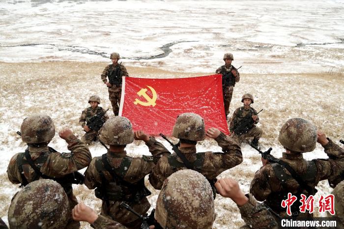 圖為官兵宣誓。　吳家豪 攝