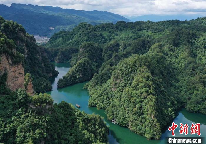 張家界寶峰湖景區(qū)(資料圖)。　吳勇兵 攝