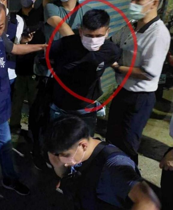 嫌犯林某殘忍殺警后逃亡17小時，23日凌晨于新竹落網(wǎng)。圖片來源：臺灣“中時新聞網(wǎng)” 