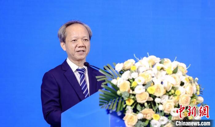 中山市委書記郭文海在致辭?！±疃噍x 攝