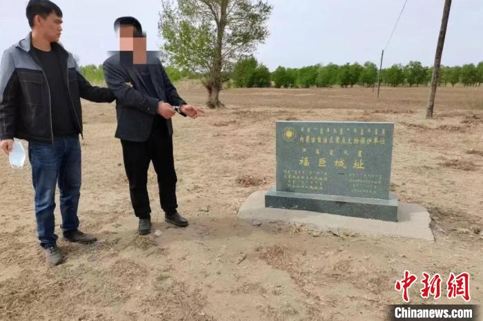 圖為犯罪嫌疑人指認(rèn)現(xiàn)場?！￠_魯縣公安局供圖