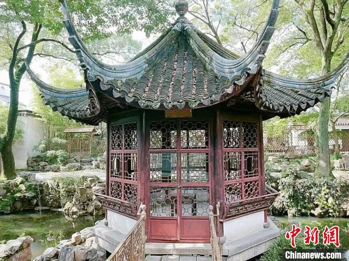 拙政園依山傍水，建以亭閣。圖片來源：臺灣《聯(lián)合報》