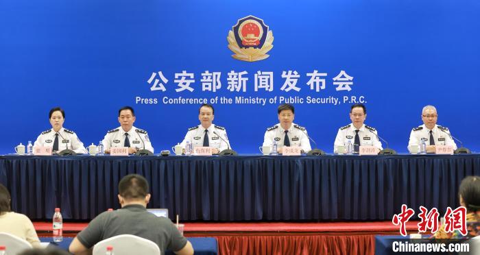 公安部：今年1至8月全國(guó)184名民警、87名輔警因公犧牲