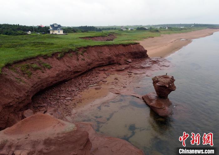 加拿大愛德華王子島標志性景點“茶杯石”被颶風(fēng)摧毀