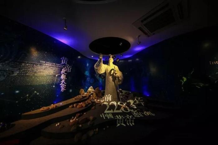 鷹潭世界眼鏡博物館內(nèi)黃帝塑像。圖片來源：臺(tái)灣《經(jīng)濟(jì)日報(bào)》