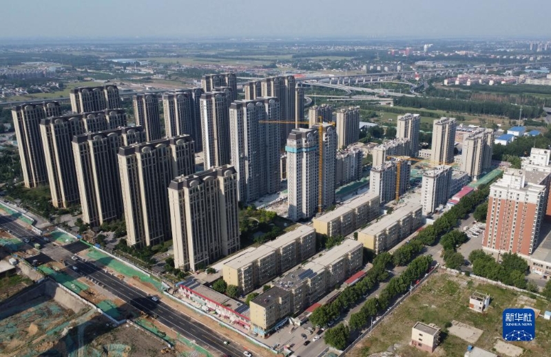 河北省石家莊市高新技術(shù)產(chǎn)業(yè)開發(fā)區(qū)棚戶區(qū)改造新建小西帳東苑小區(qū)（2022年5月24日攝，無人機照片）。新華社記者 楊世堯 攝