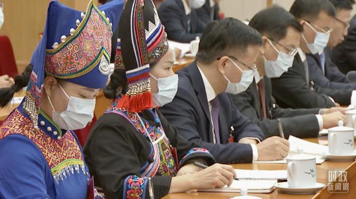 △廣西代表團代表。(總臺央視記者段德文拍攝)