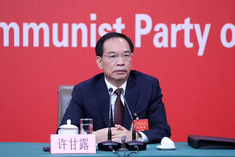 公安部黨委委員、副部長，國家移民管理局黨組書記、局長許甘露。（圖源：新華社）