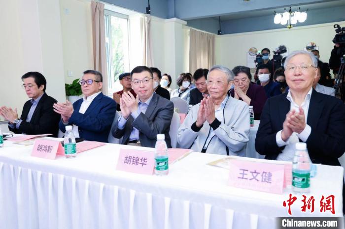 多年來，長三角(仲景)中醫(yī)藥滋補養(yǎng)生節(jié)因“公益性、科學性、普及性”而廣受民眾歡迎，數(shù)萬人次獲益?！?長三角中醫(yī)藥學會聯(lián)盟供圖