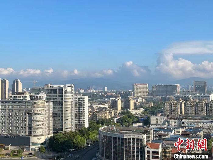 資料圖：城市一景。 袁汝晶 攝
