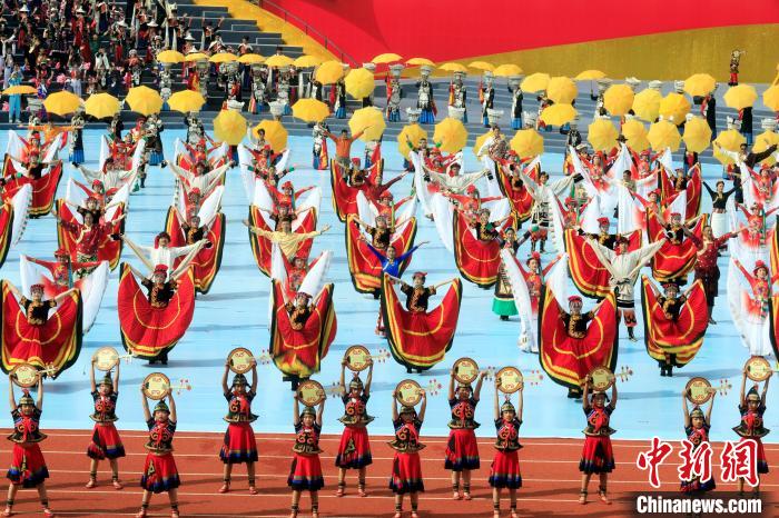 涼山彝族自治州成立70周年慶祝大會舉行