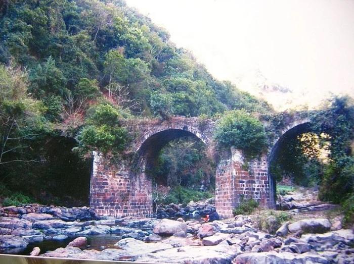 滇西大馬路響水關(guān)大橋。圖片來源：臺灣《聯(lián)合報》