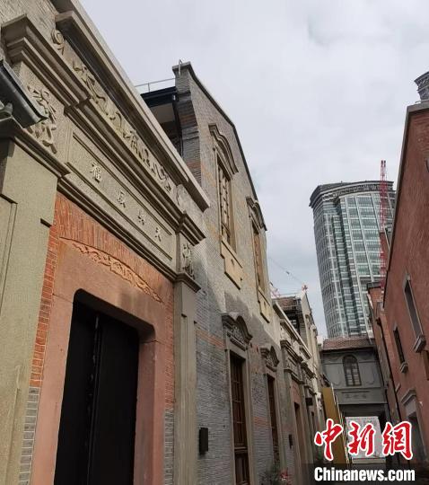 張園的修繕在改造中以保護與傳承上海傳統(tǒng)石庫門里弄風貌。　陳靜 攝