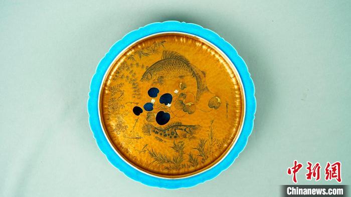 圖為陳磊創(chuàng)作的作品。　張學磊 攝