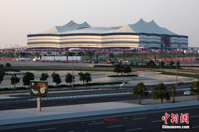 卡塔爾世界杯海灣體育場外景。 <a target='_blank' href='/'>中新社</a>記者 富田 攝 　