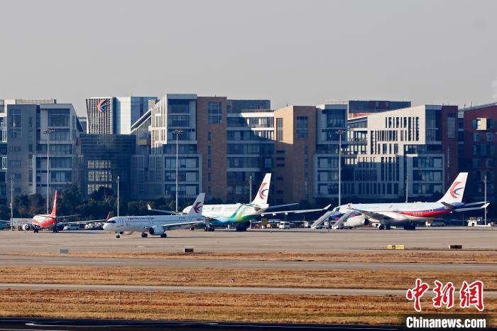 東航全球首架C919飛機密集驗證飛行還將前往青島、武漢等地