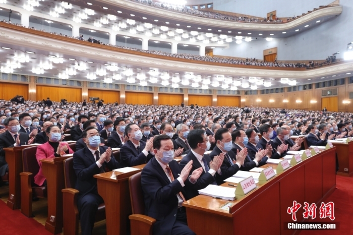 2023年3月5日，十四屆全國人大一次會議在北京人民大會堂開幕。<a target='_blank' href='/'>中新社</a>記者 盛佳鵬 攝
