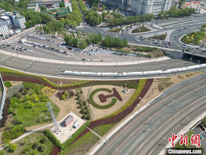 哈鐵管轄高鐵動車組。　杜宗強 攝