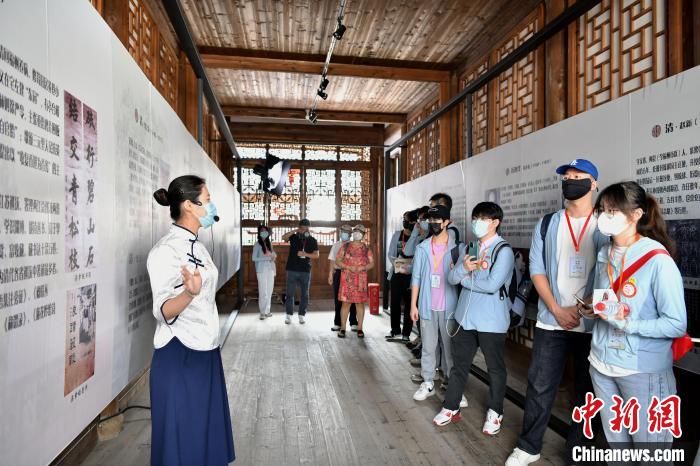 第三屆“在閩臺生文化拓展研學之旅”在福州開班