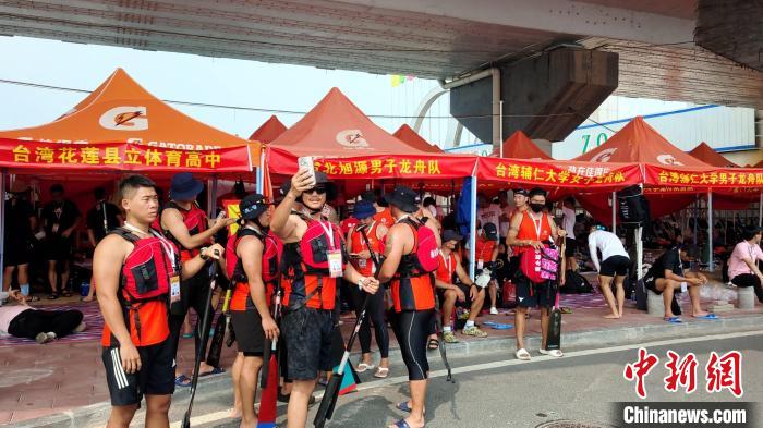 臺灣共有19支隊伍(含大陸臺胞2支)參賽。　楊伏山 攝