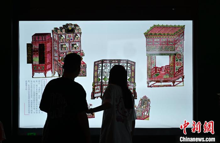 “光影有聲——走進(jìn)皮影的世界”展覽在沈陽(yáng)展出