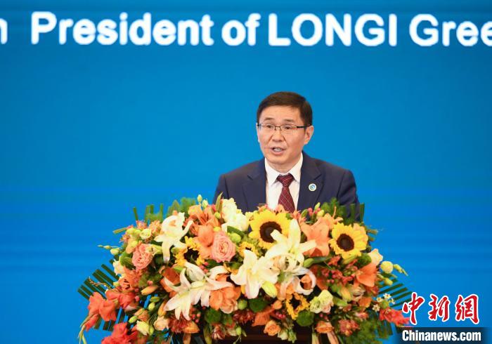 圖為隆基綠能科技股份有限公司董事長(zhǎng)鐘寶申?！∝暩聛?lái)松 攝
