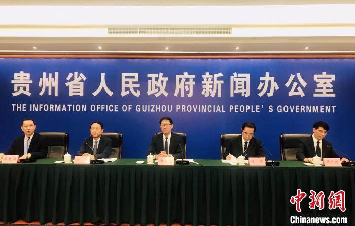 貴州省2023年高考文史、理工類(lèi)最低投檔控制分?jǐn)?shù)線(xiàn)劃定