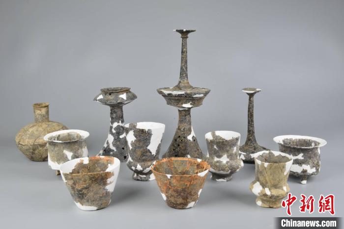 城河遺址出土的部分器物。國家文物局供圖