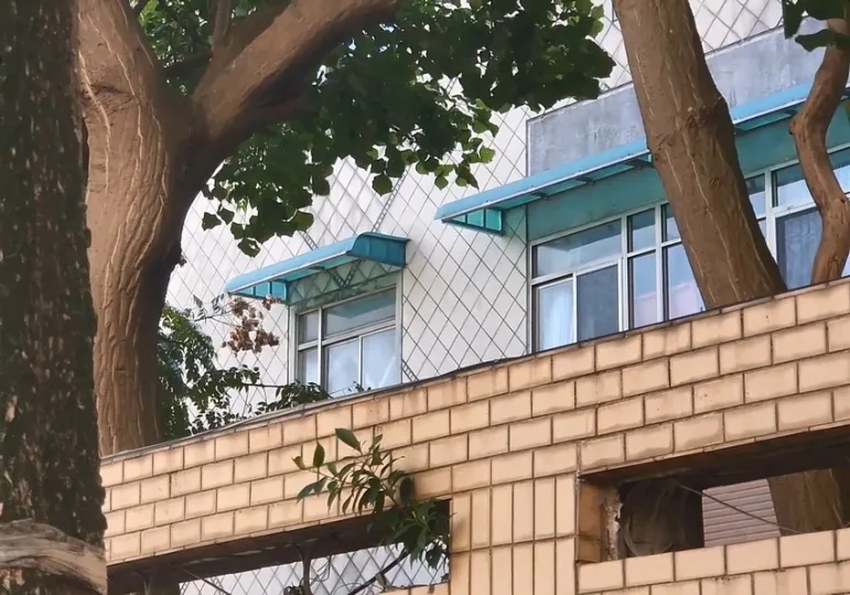 臺灣新北某初中初三學生遭同學割頸身亡。 圖片來源：臺灣TVBS.jpg