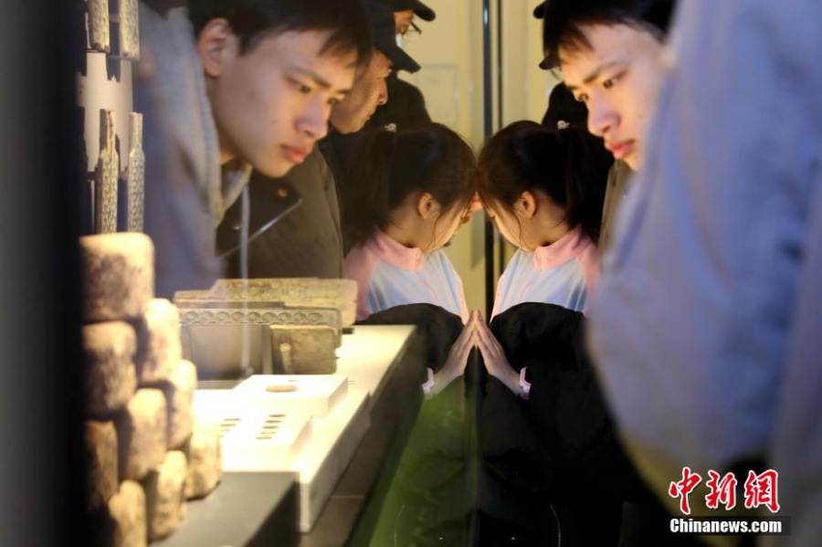 探訪(fǎng)陜西歷史博物館秦漢館