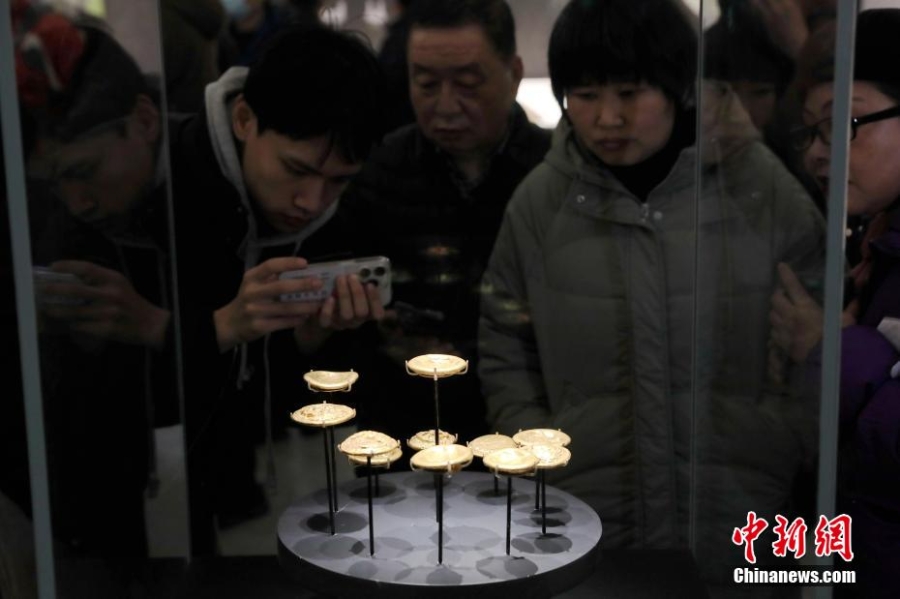 探訪(fǎng)陜西歷史博物館秦漢館