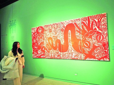 “紙上天裁——中國(guó)美術(shù)館藏剪紙藝術(shù)展”開展