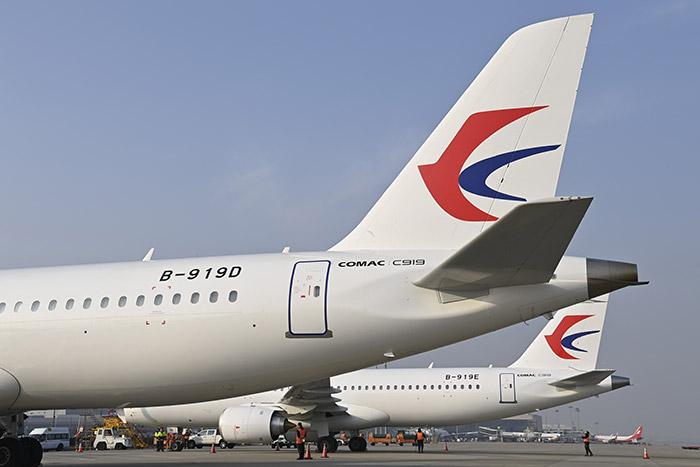 兩架C919國產(chǎn)大飛機合影。東航供圖