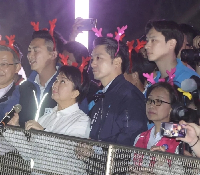 臺(tái)中市長(zhǎng)盧秀燕今邀臺(tái)北市長(zhǎng)蔣萬(wàn)安到臺(tái)中，一起欣賞「中臺(tái)灣元宵燈會(huì)」.webp