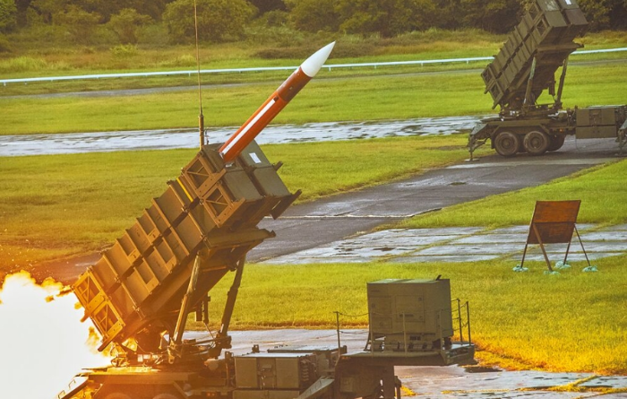 圖為臺(tái)軍“漢光演習(xí)”時(shí)，“愛國(guó)者二型”防空導(dǎo)彈射擊情形