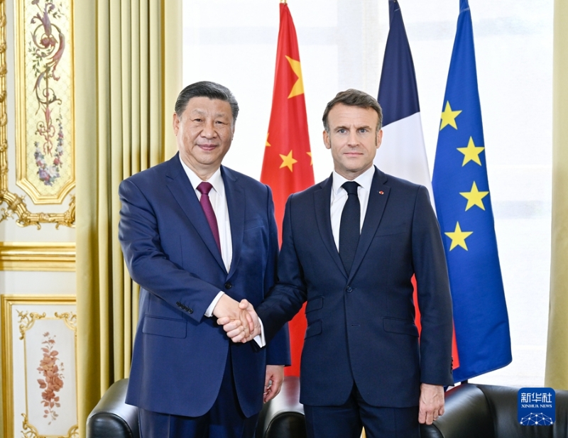 當?shù)貢r間5月6日下午，國家主席習近平在巴黎愛麗舍宮同法國總統(tǒng)馬克龍舉行會談。 新華社記者 殷博古 攝