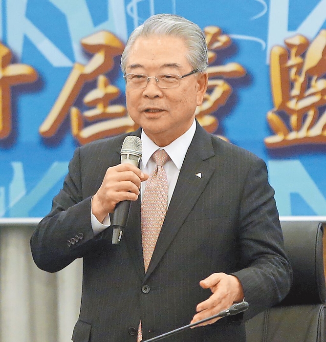 許勝雄代理海基會董座