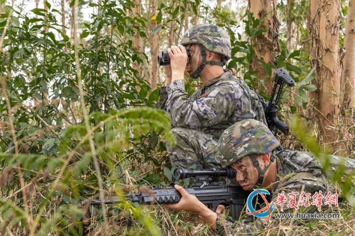 8、2025年4月16日，武警官兵在進(jìn)行潛伏狙擊_副本