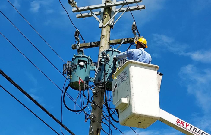 臺電搶修